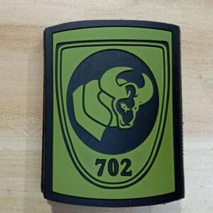 702