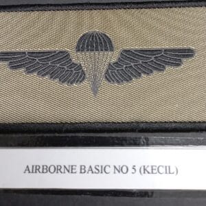 AIRBORNE BASIC NO 5 (KECIL)