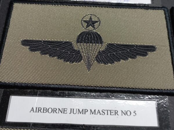AIRBORNE JUMP MASTER NO 5