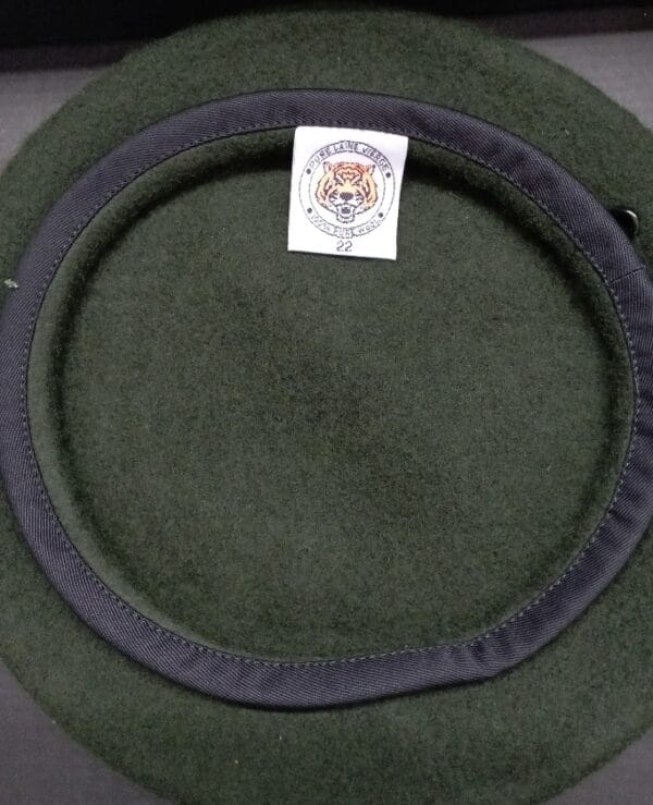 BERET SIZE 22