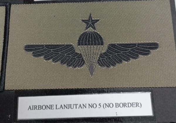BINTANG REMAJA (NO BOARDER) NO5