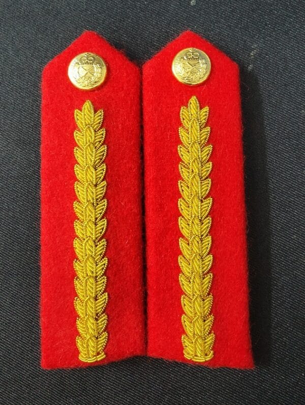 GORGET TD (BIG)