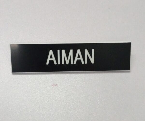 NAME TAG B+W